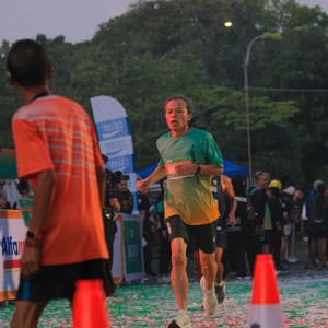 Race photo from BAUR RUN 2025