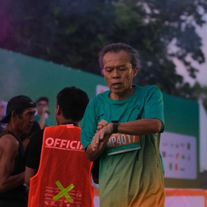 Race photo from BAUR RUN 2025