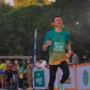 Race photo from BAUR RUN 2025