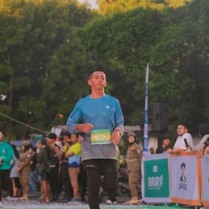 Race photo from BAUR RUN 2025