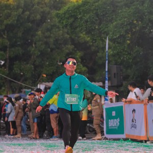 Race photo from BAUR RUN 2025