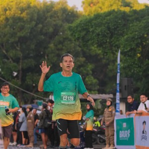 Race photo from BAUR RUN 2025