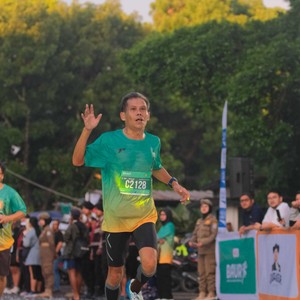 Race photo from BAUR RUN 2025