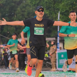 Race photo from BAUR RUN 2025