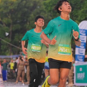 Race photo from BAUR RUN 2025