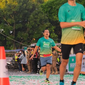 Race photo from BAUR RUN 2025