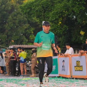 Race photo from BAUR RUN 2025