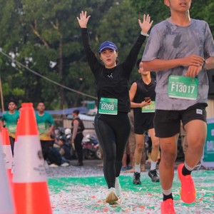 Race photo from BAUR RUN 2025