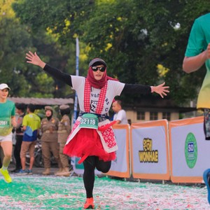 Race photo from BAUR RUN 2025
