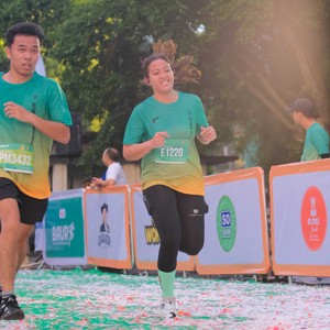 Race photo from BAUR RUN 2025