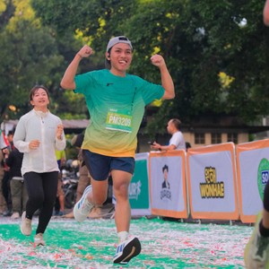 Race photo from BAUR RUN 2025