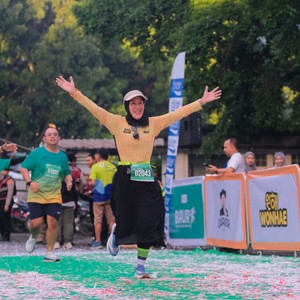 Race photo from BAUR RUN 2025