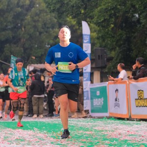 Race photo from BAUR RUN 2025