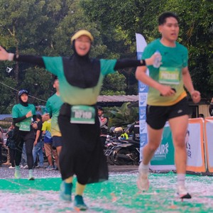Race photo from BAUR RUN 2025