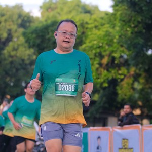Race photo from BAUR RUN 2025