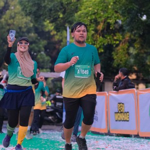 Race photo from BAUR RUN 2025