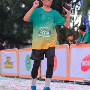 Race photo from BAUR RUN 2025