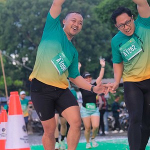 Race photo from BAUR RUN 2025