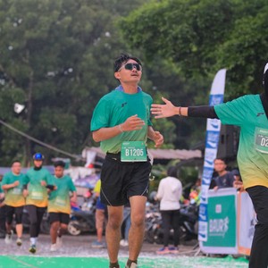 Race photo from BAUR RUN 2025