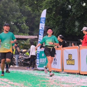 Race photo from BAUR RUN 2025