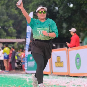 Race photo from BAUR RUN 2025