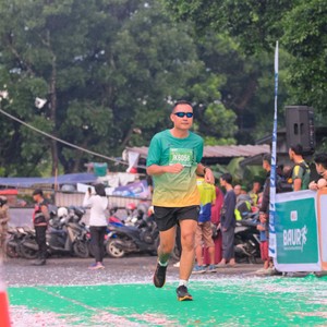 Race photo from BAUR RUN 2025