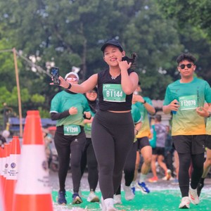 Race photo from BAUR RUN 2025