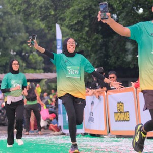 Race photo from BAUR RUN 2025