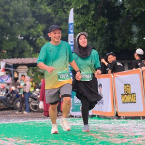 Race photo from BAUR RUN 2025