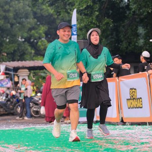 Race photo from BAUR RUN 2025