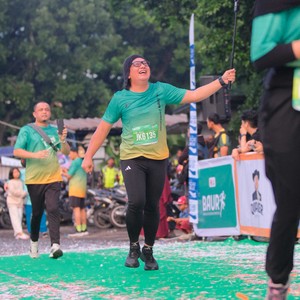 Race photo from BAUR RUN 2025
