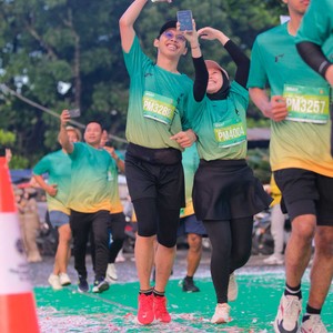 Race photo from BAUR RUN 2025