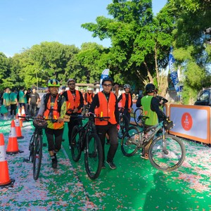 Race photo from BAUR RUN 2025