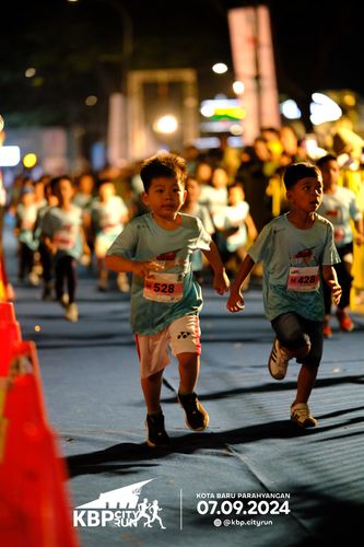 Race photo from KBP City Run 2024