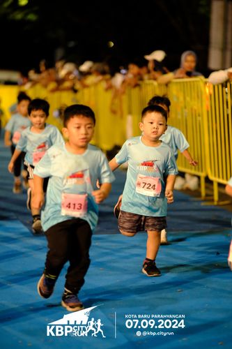 Race photo from KBP City Run 2024