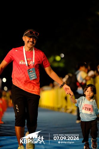 Race photo from KBP City Run 2024