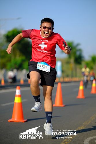 Race photo from KBP City Run 2024