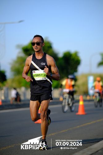 Race photo from KBP City Run 2024