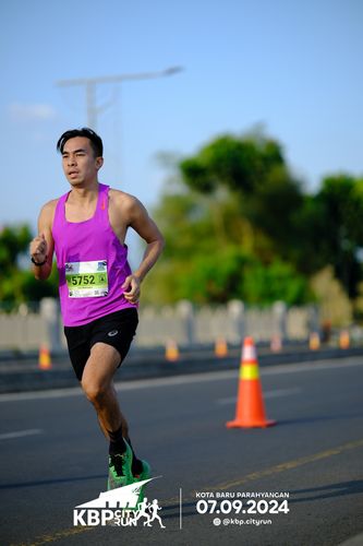 Race photo from KBP City Run 2024