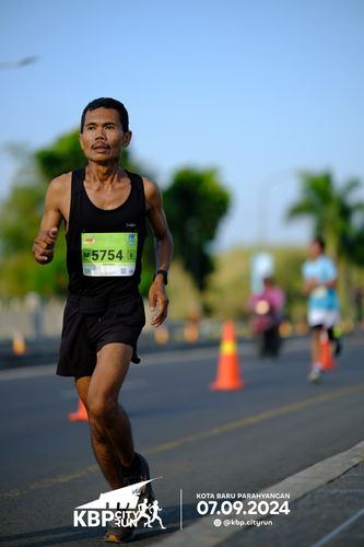 Race photo from KBP City Run 2024