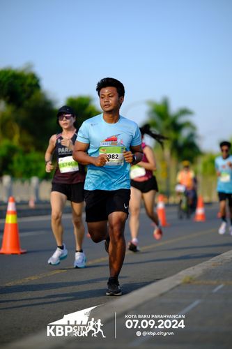 Race photo from KBP City Run 2024