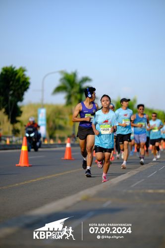 Race photo from KBP City Run 2024