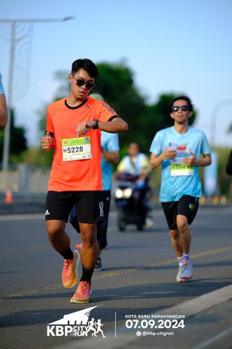 Race photo from KBP City Run 2024