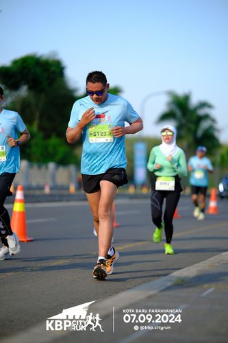 Race photo from KBP City Run 2024