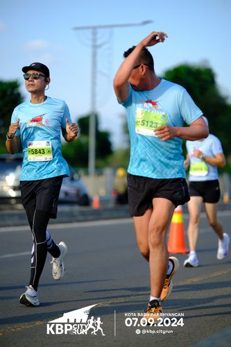 Race photo from KBP City Run 2024