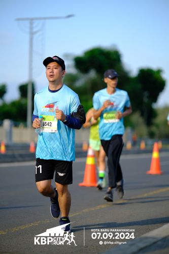 Race photo from KBP City Run 2024