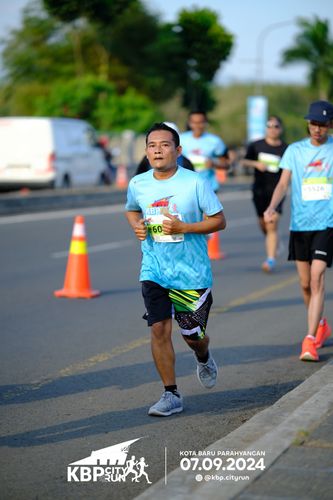 Race photo from KBP City Run 2024