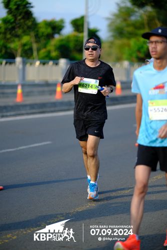 Race photo from KBP City Run 2024