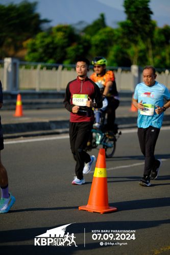 Race photo from KBP City Run 2024