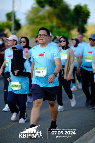 Race photo from KBP City Run 2024